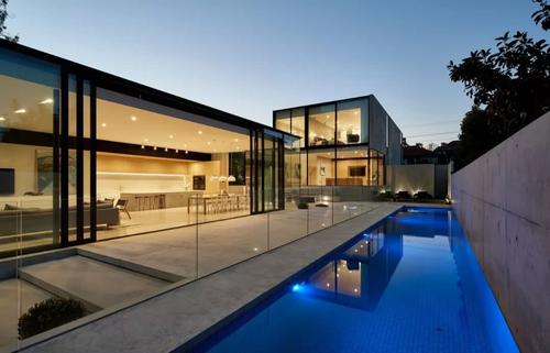 仿清水混凝土涂料的優(yōu)勢(shì)是什么?